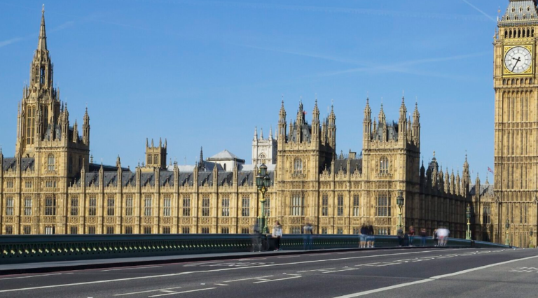 United Kingdom Is a Country in the World Without a Written Constitution: How Its Unique System Really Works